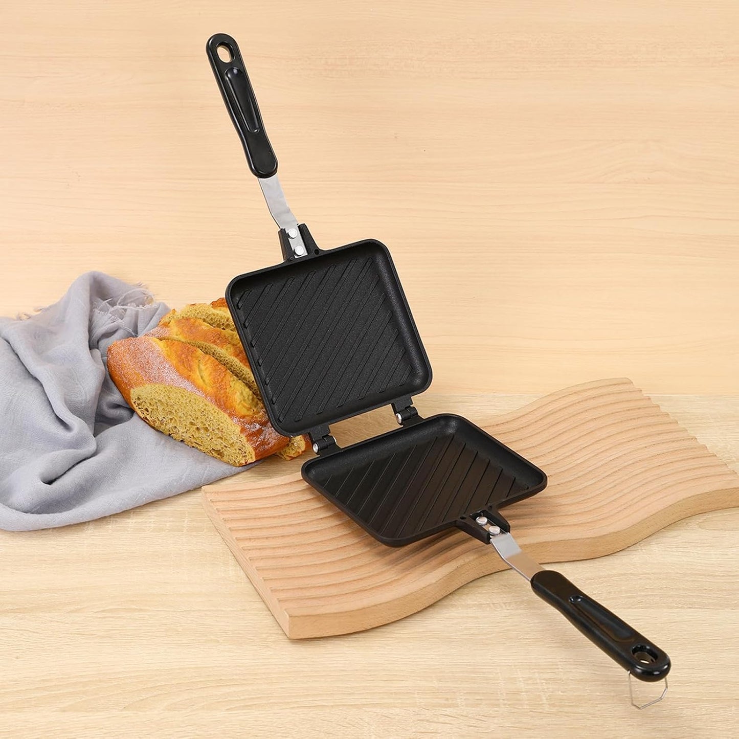 Sandwich Maker, Grilled Panini Maker Pan with Non-Stick Plates, Stovetop Toasted Sandwich Maker Press, Double Sided Aluminum Flip Cheese Maker Frying Pan for Home Kitchen Breakfast Camping