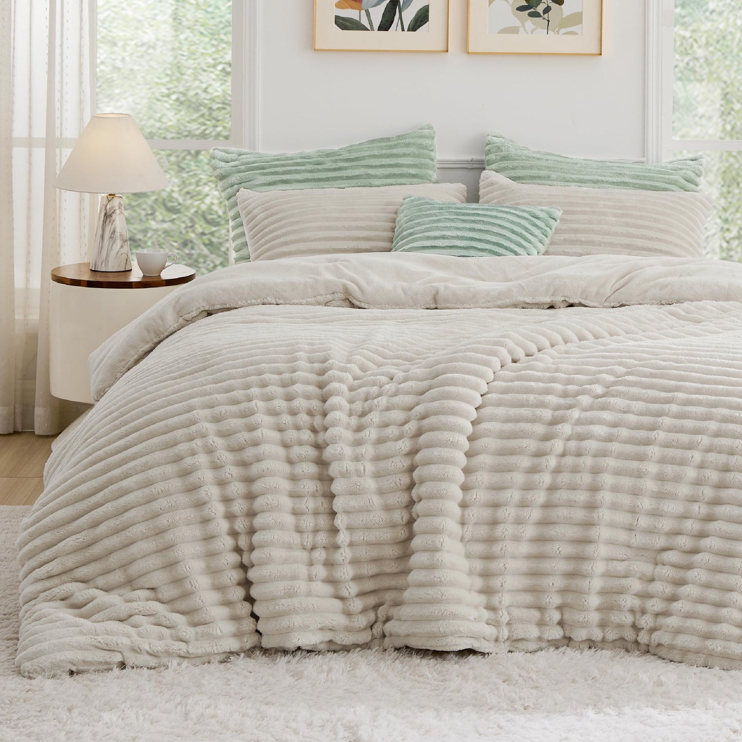 Bedsure Fluffy Comforter Set Queen - Super Soft Faux Fur Bed Set Cream White, Winter Warm Plush Fleece Bedding, 3 Pieces, 1 Shaggy Fuzzy Queen Size Comforter with 2 Pillowcases