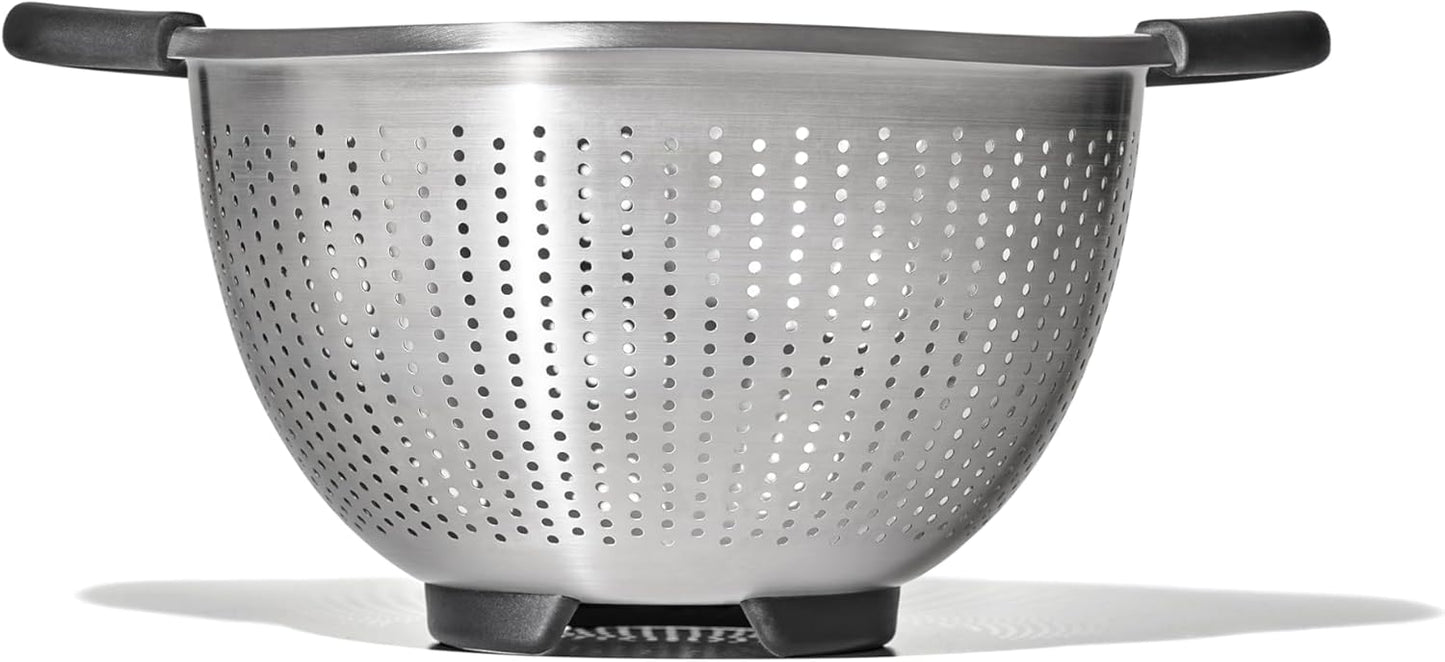 OXO Good Grips Stainless Steel 3 qt./ 2.8L Colander