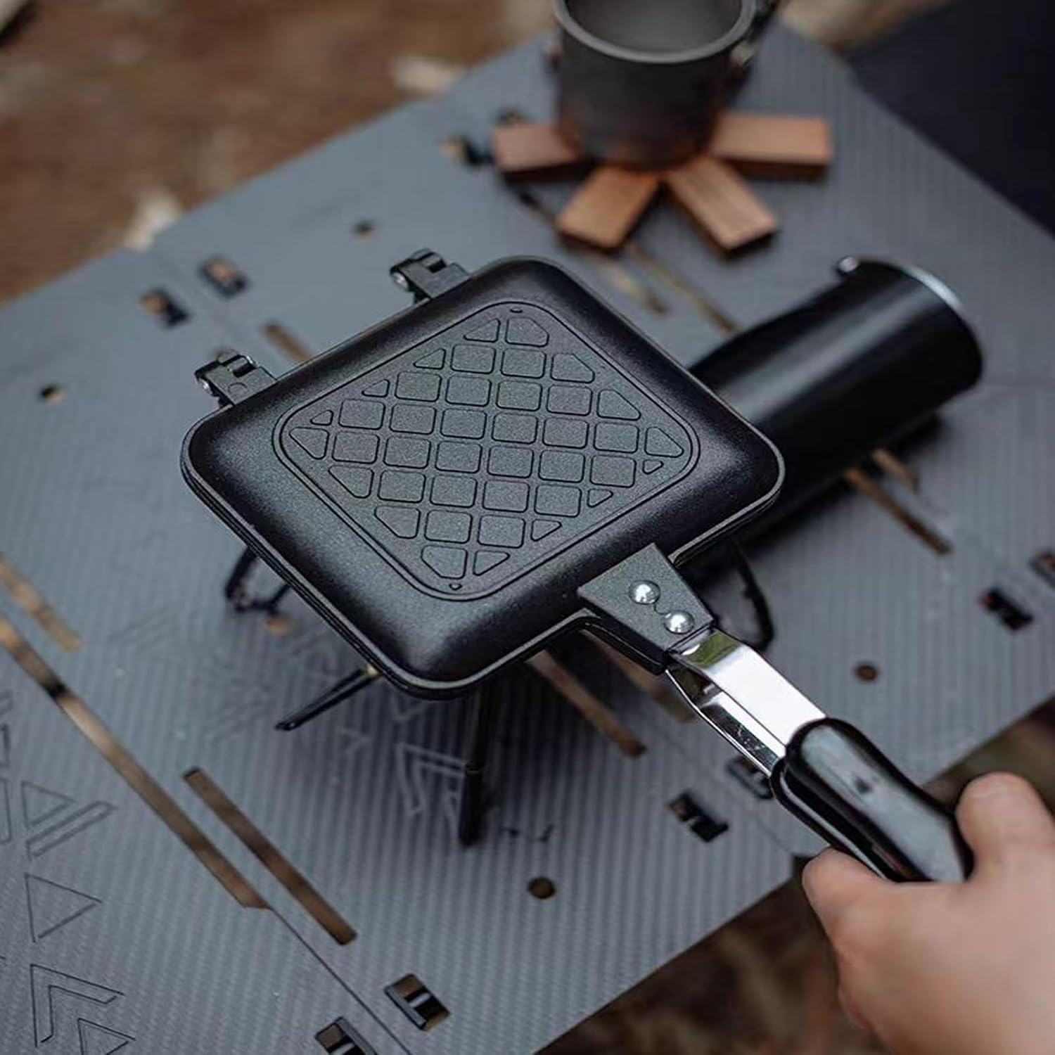 Sandwich Maker, Grilled Panini Maker Pan with Non-Stick Plates, Stovetop Toasted Sandwich Maker Press, Double Sided Aluminum Flip Cheese Maker Frying Pan for Home Kitchen Breakfast Camping
