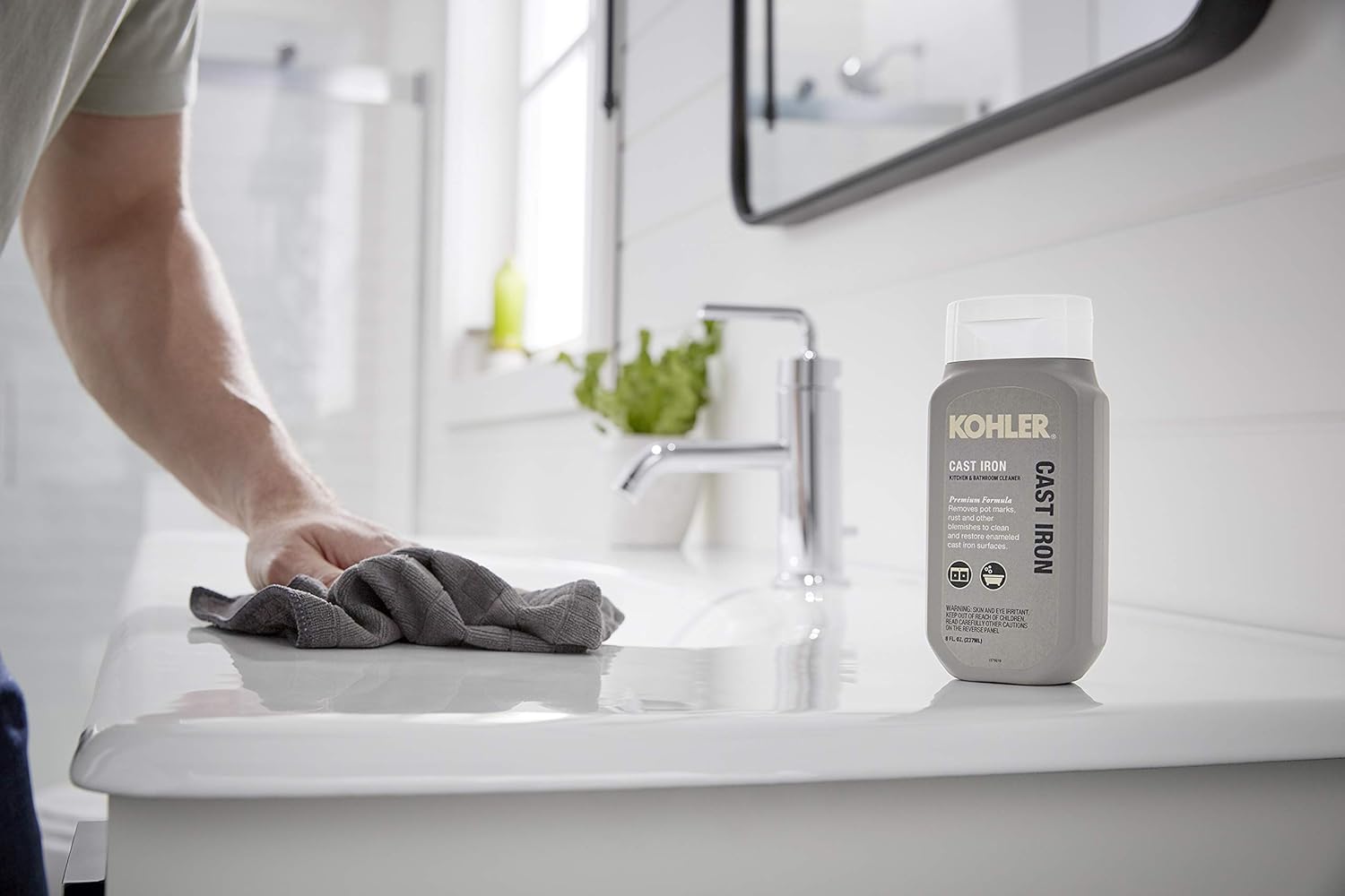 KOHLER K-23725-NA Cast Iron Cleaner, For Kitchen and Bathroom, 8 oz Bottle, Nonabrasive Cream-based Cleaner
