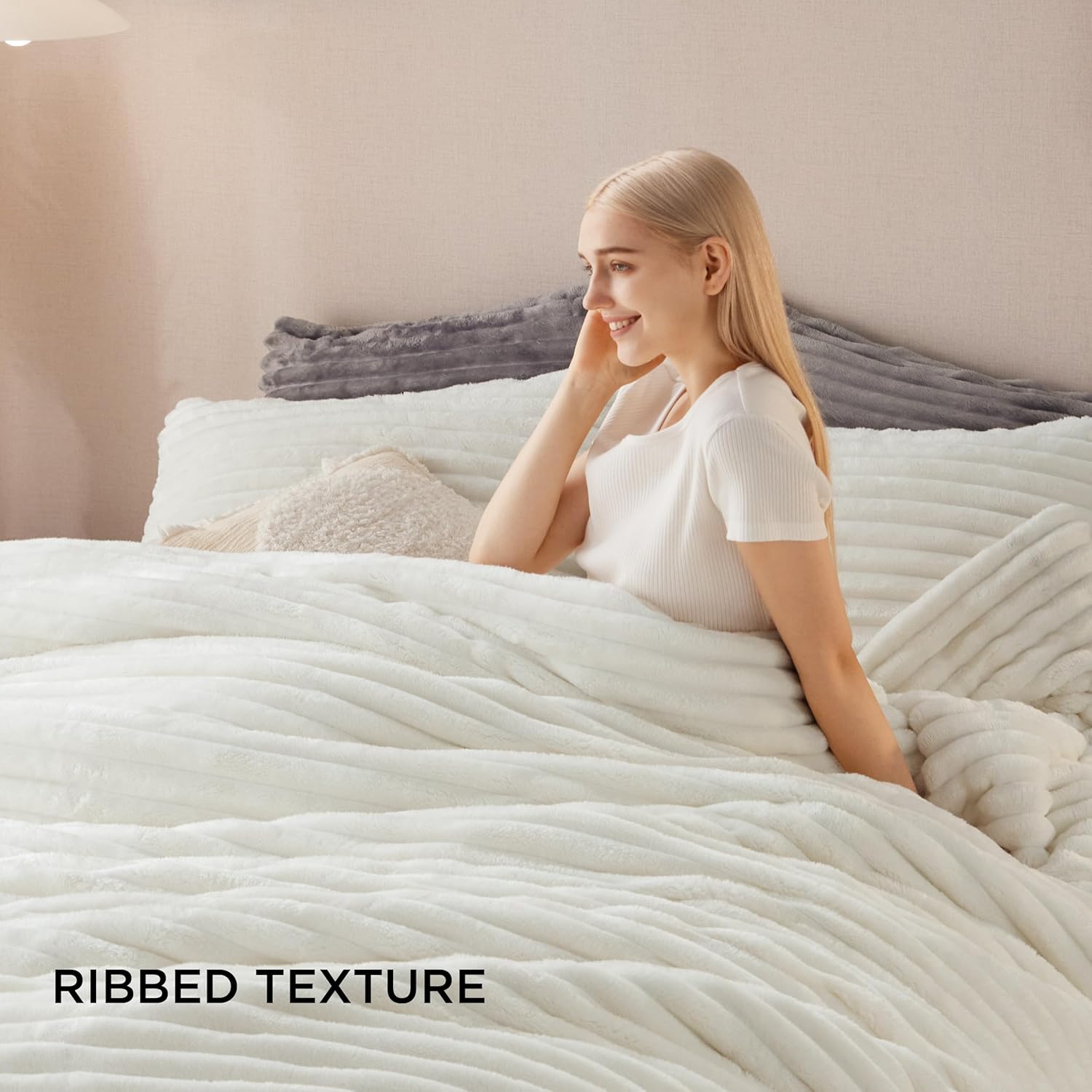 Bedsure Fluffy Comforter Set Queen - Super Soft Faux Fur Bed Set Cream White, Winter Warm Plush Fleece Bedding, 3 Pieces, 1 Shaggy Fuzzy Queen Size Comforter with 2 Pillowcases
